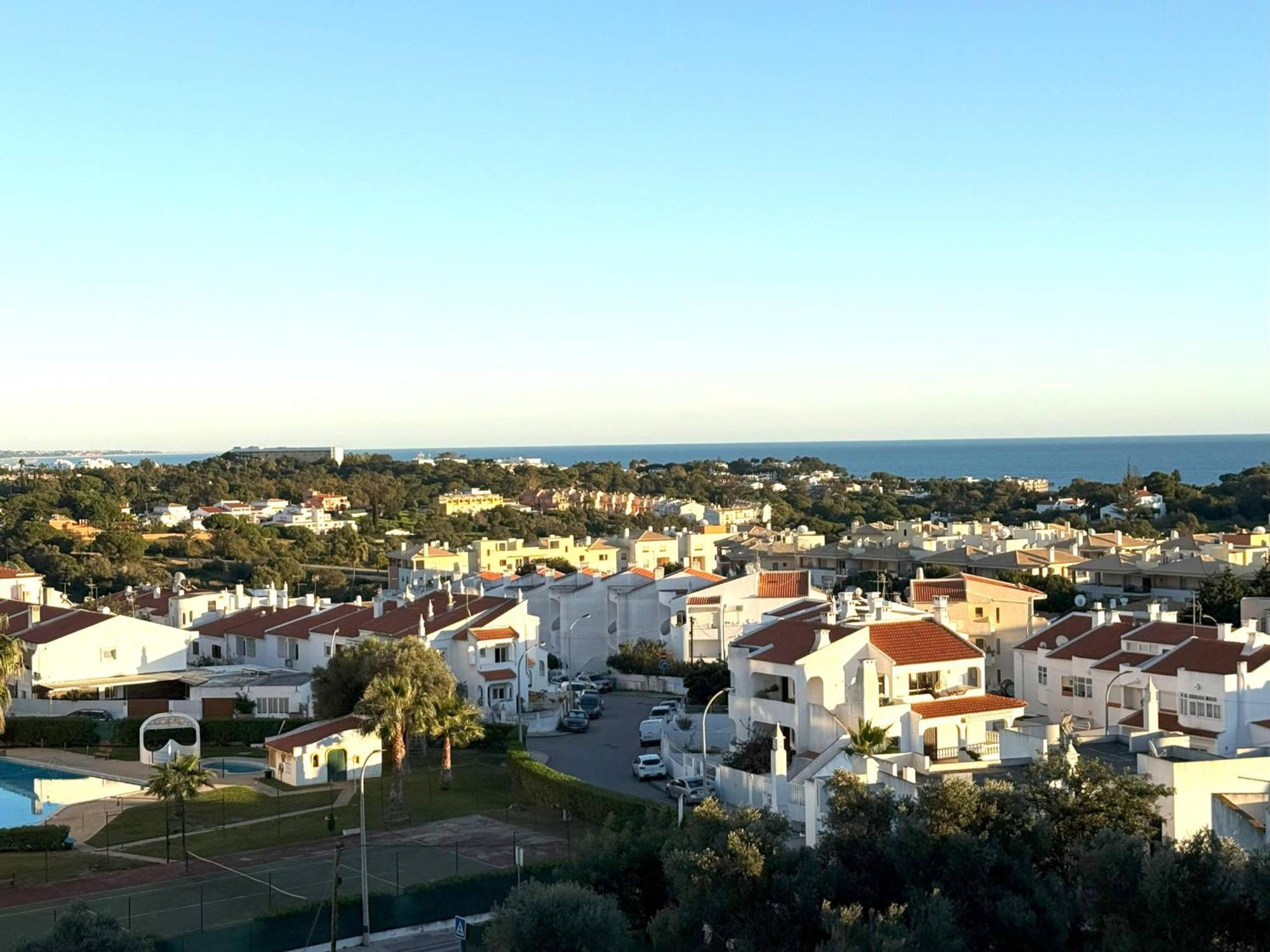 Luxe Condo With Pool, Airco And Seaview Balcony - Go4Portugal - อัลบูเฟรา ภายนอก รูปภาพ