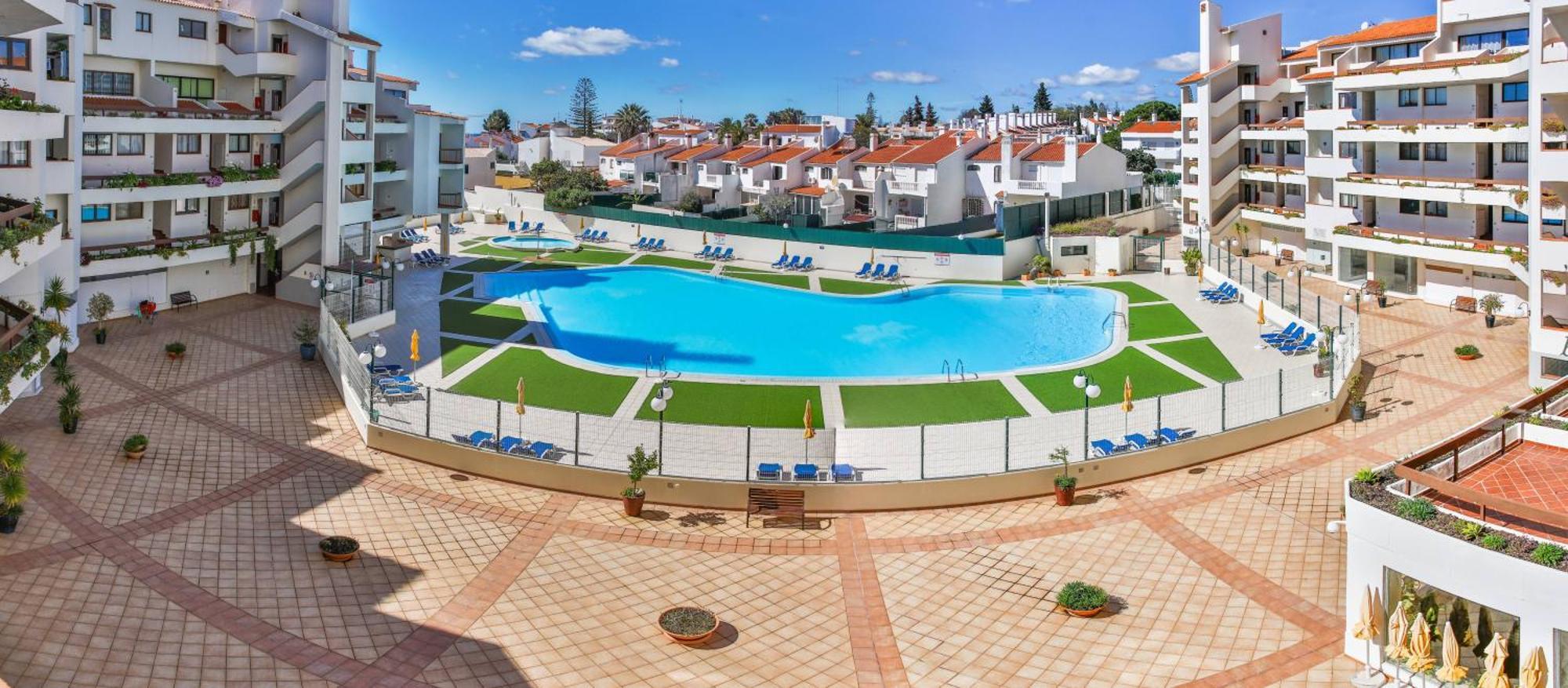 Luxe Condo With Pool, Airco And Seaview Balcony - Go4Portugal - อัลบูเฟรา ภายนอก รูปภาพ