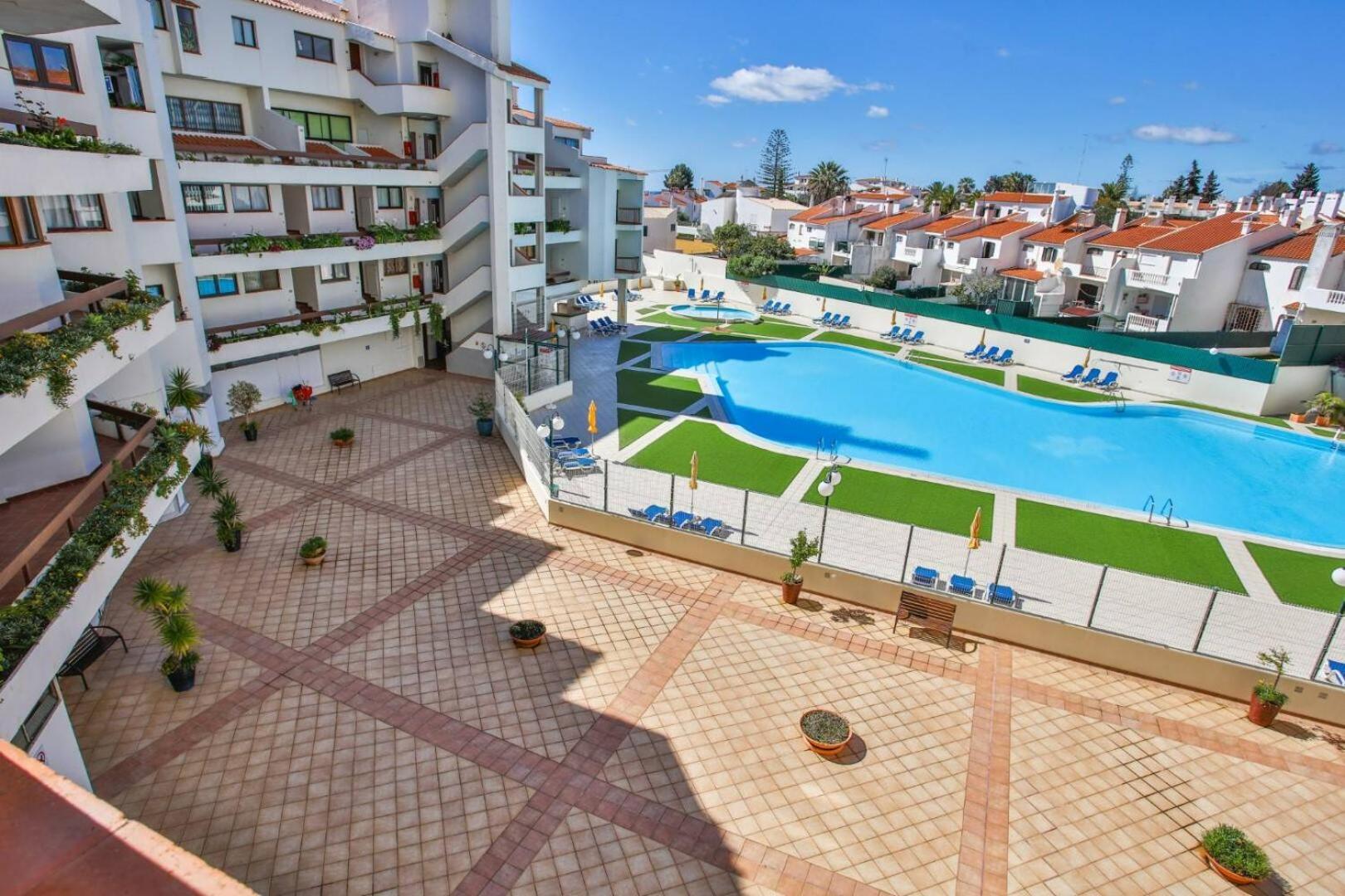 Luxe Condo With Pool, Airco And Seaview Balcony - Go4Portugal - อัลบูเฟรา ภายนอก รูปภาพ